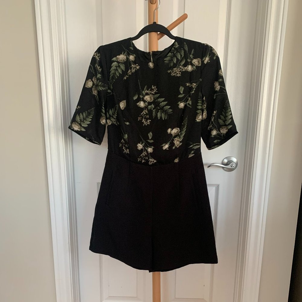 Angelseye Romper, Size 6. EUC